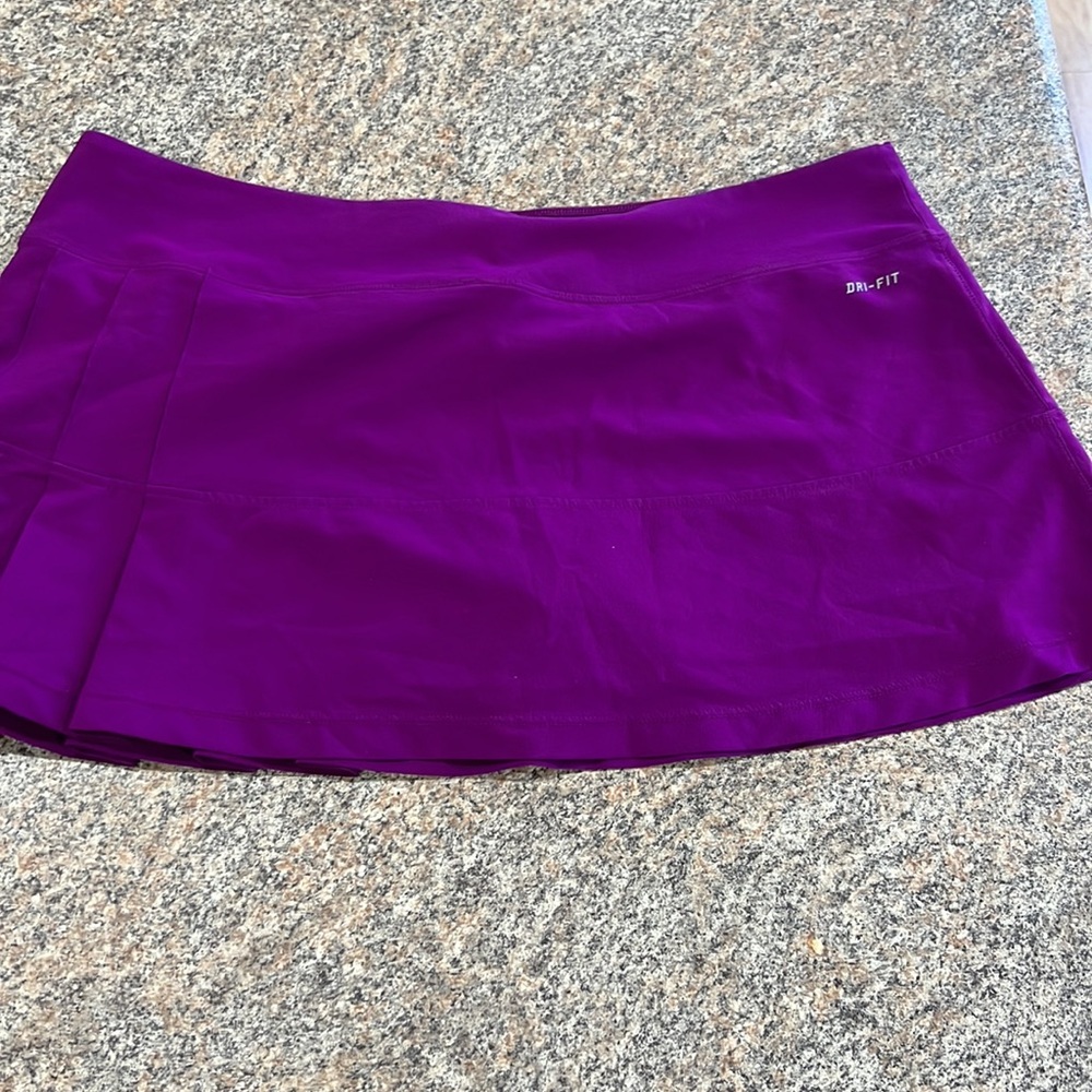 Nike pintuck skort - size large - Picture 6 of 12